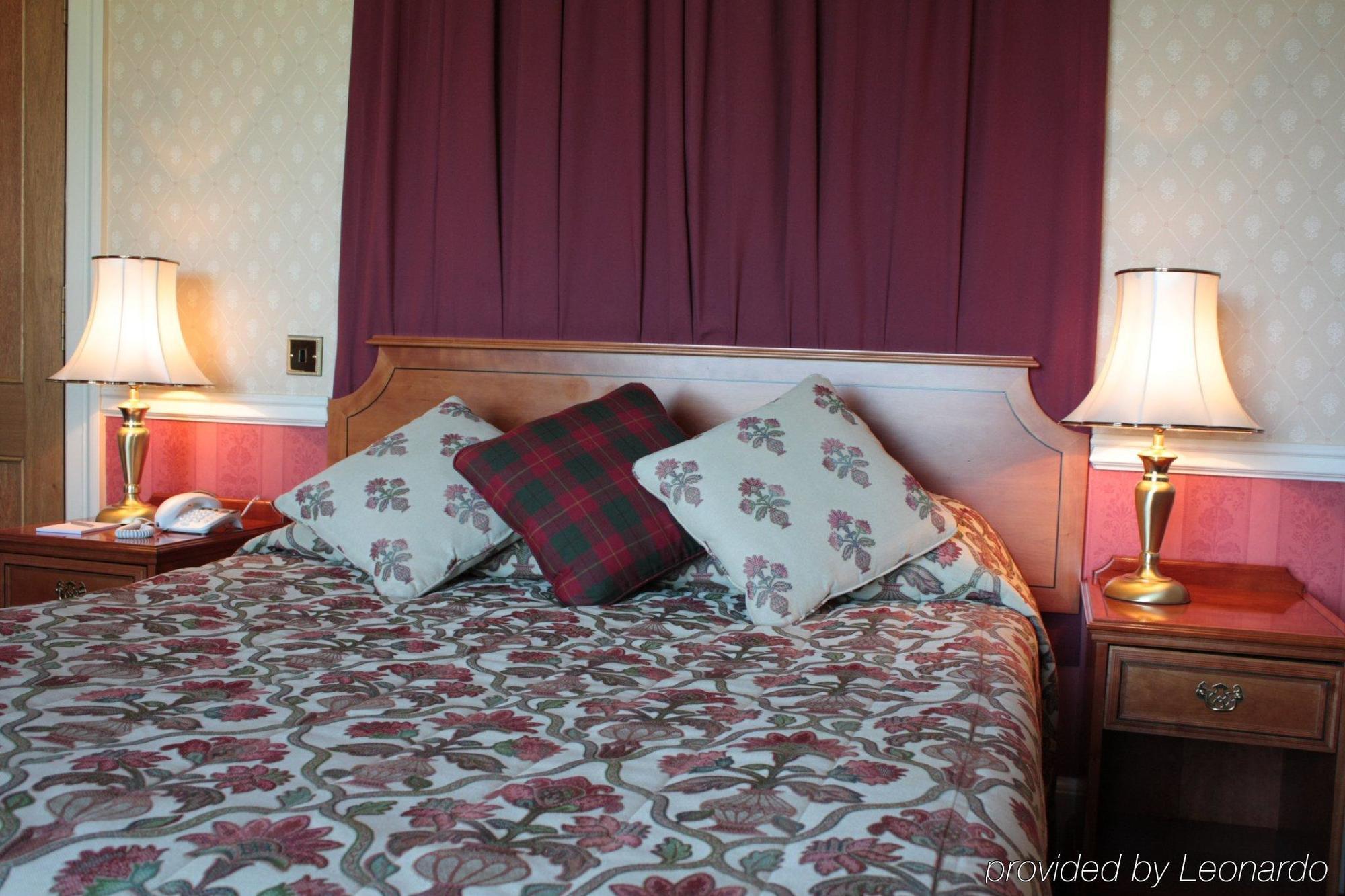 Kincraig Castle Hotel Invergordon Szoba fotó